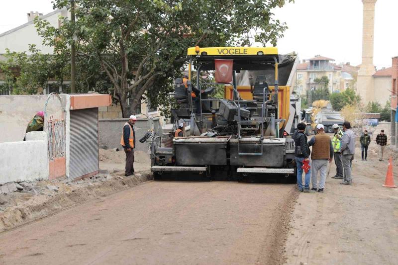 Sümer Mahallesi’nde üstyapı çalışmaları başladı
