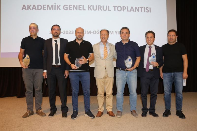 Mühendislik Fakültesi 30. Yıl Akademik Genel Kurulu gerçekleştirildi
