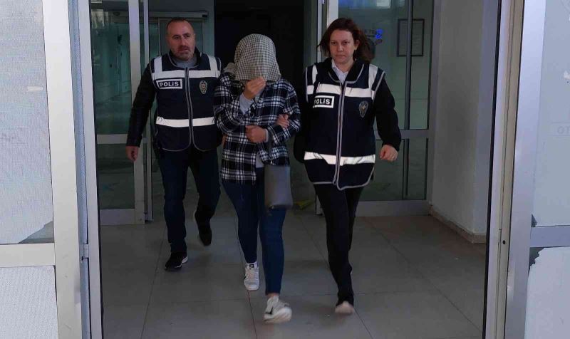 Samsun’da şafak vakti kaçak tütün mamulleri operasyonu: 22 gözaltı
