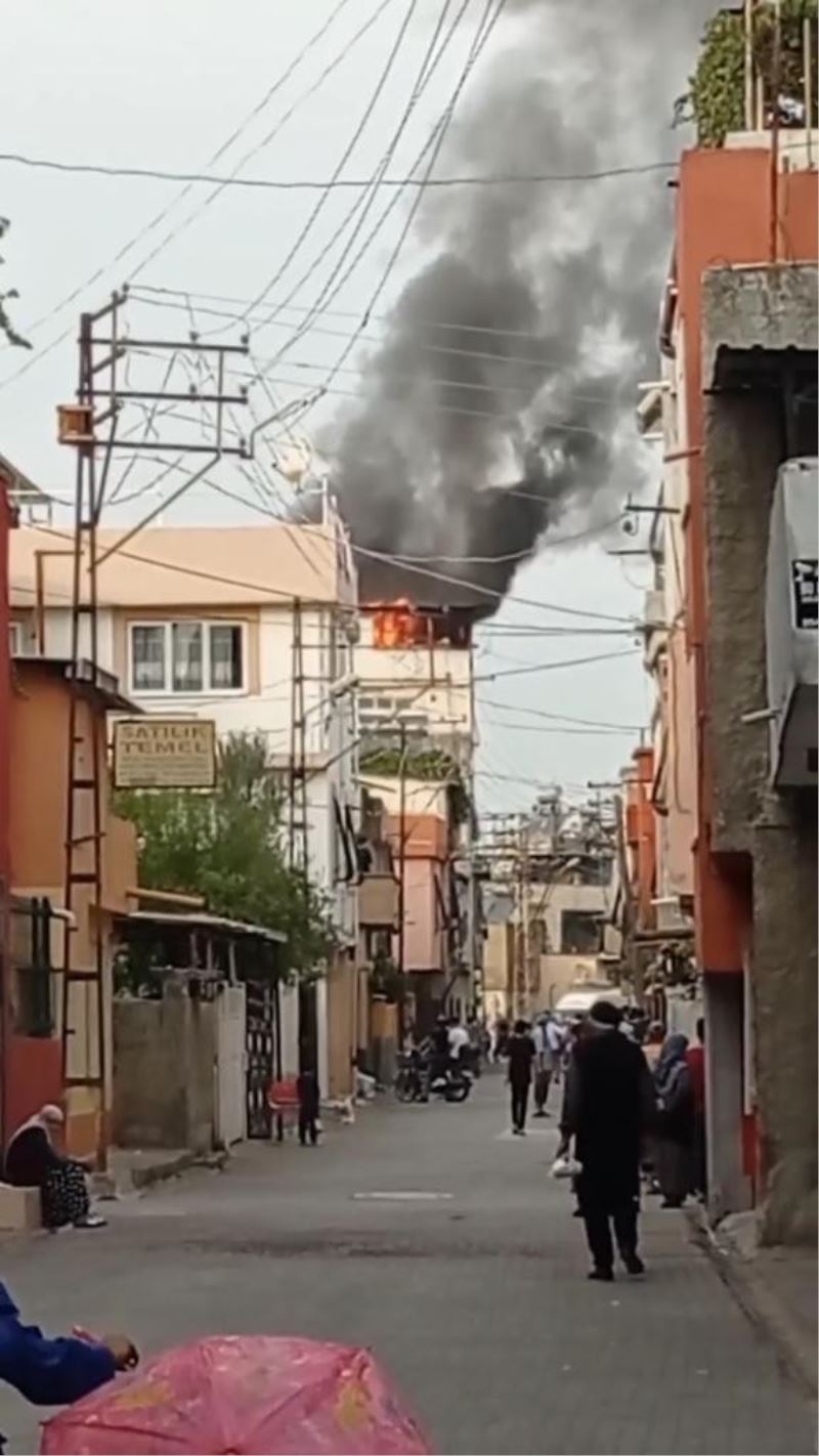 Odunlukta çıkan yangın korkuttu
