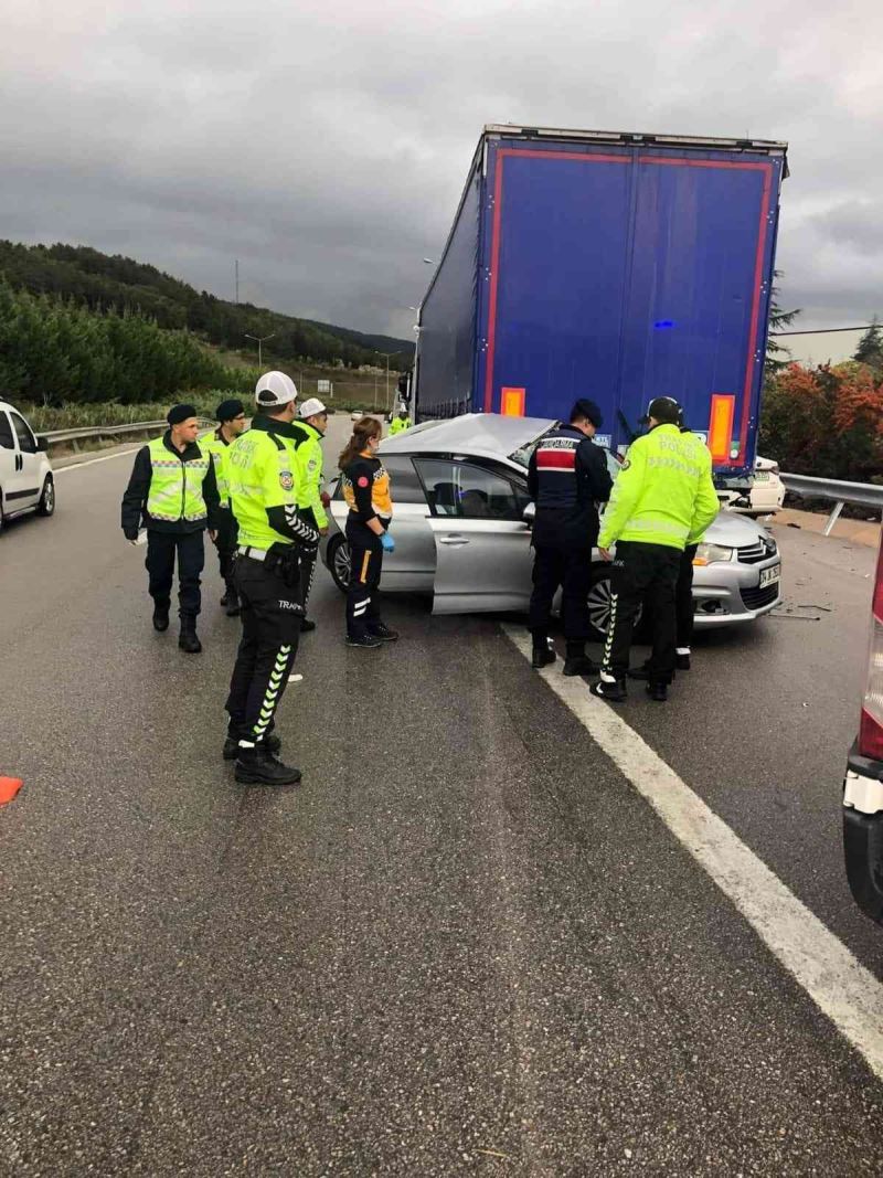 Bursa’da yağışlı hava kazayı beraberinde getirdi: 2 ölü
