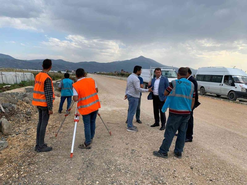 Samandağ’da çevre yolu çalışması yeniden başladı
