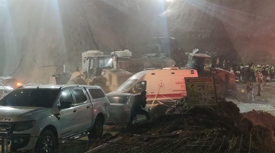 Tünel inşaatında göçük altında kalan 2 kişinin cansız bedeni bulundu