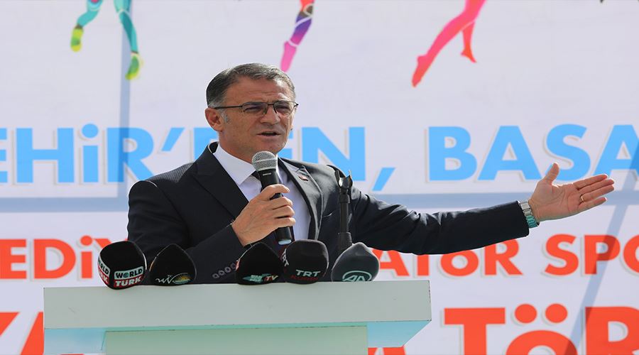 Büyükşehir Belediyesi amatör spor kulüplerine 2 milyon TL destek