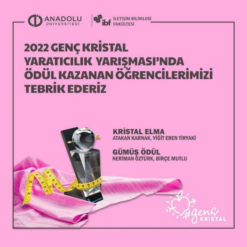 Anadolu Üniversitesi öğrencileri Reklamcılar Derneği’nin Düzenlediği Kristal Elma’dan ödülle döndü
