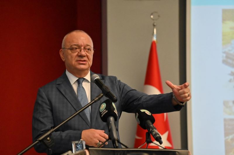 Başkan Ergün Manisalı muhtarlara çalışmalarını anlattı

