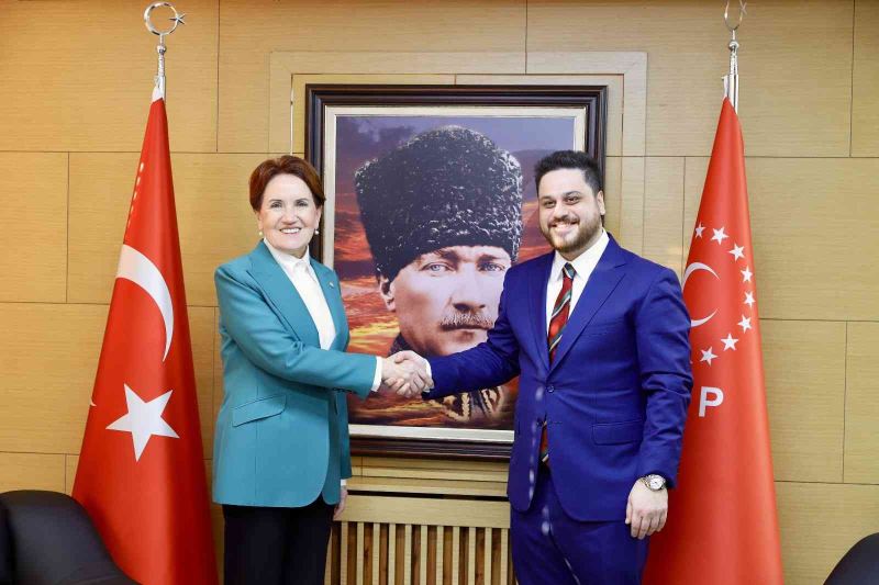 İYİ Parti Genel Başkanı Akşener, BTP Genel Başkanı Baş’ı ziyaret etti
