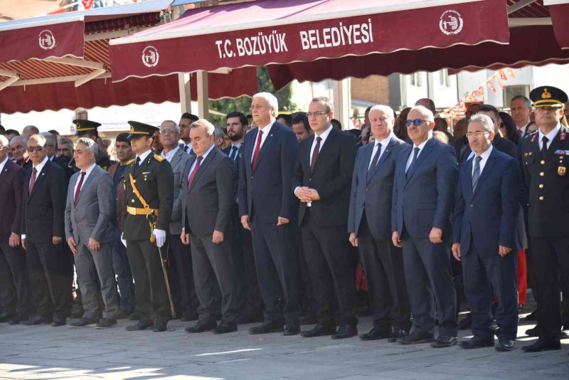 Cumhuriyet’in 99. yıldönümü Bozüyük’te çeşitli etkinliklerle kutlanıyor
