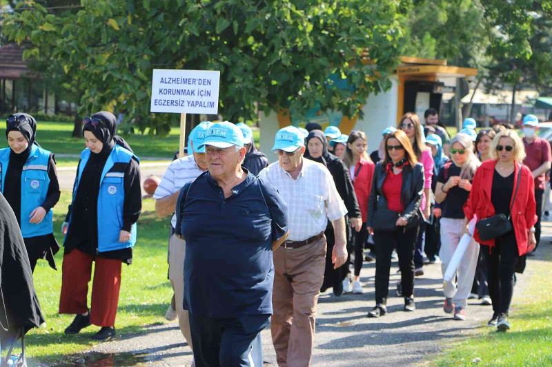 Sağlıklı yaşlanmak için yürüyüşü ihmal etmeyin
