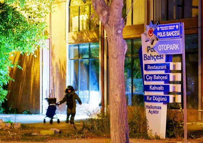 Edirne’de sıcak dakikalar: Polis sosyal tesislerine şüpheli çanta atıp kaçan kişiler yakalandı
