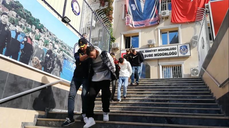 Beşiktaş’ta iş kadınının evini soyanlar azılı hırsız çıktı
