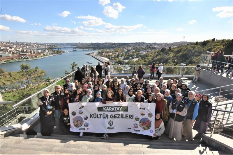 “Karatay Okuyor” projesinin başarılı öğrencileri İstanbul’u gezdi
