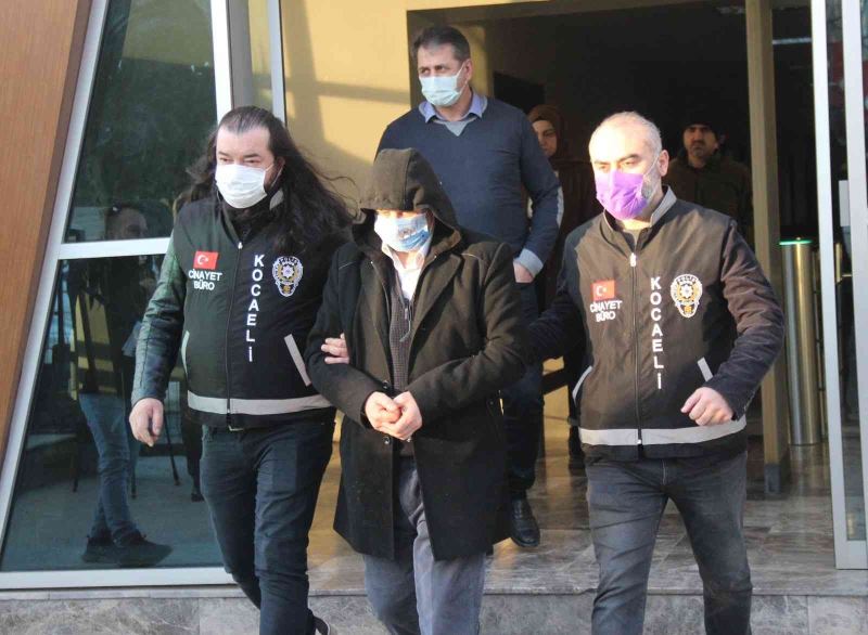 17 yıllık çifte cinayetin sanığı ilk kez hakim karşısında
