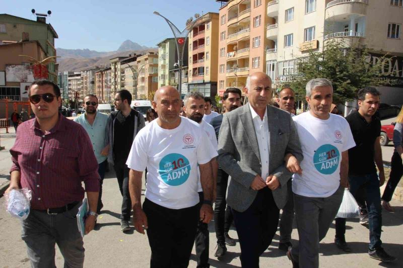 Hakkari’de ’Dünya Yürüyüş Günü’ etkinliği
