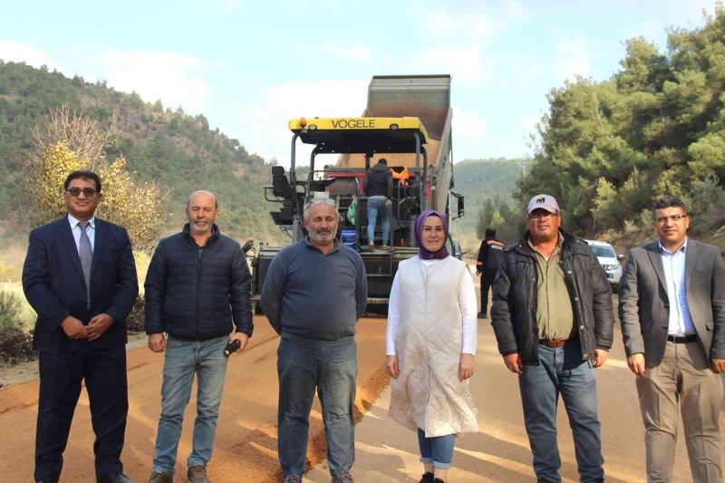 Tozman köyündeki yol yapım çalışmasını inceledi
