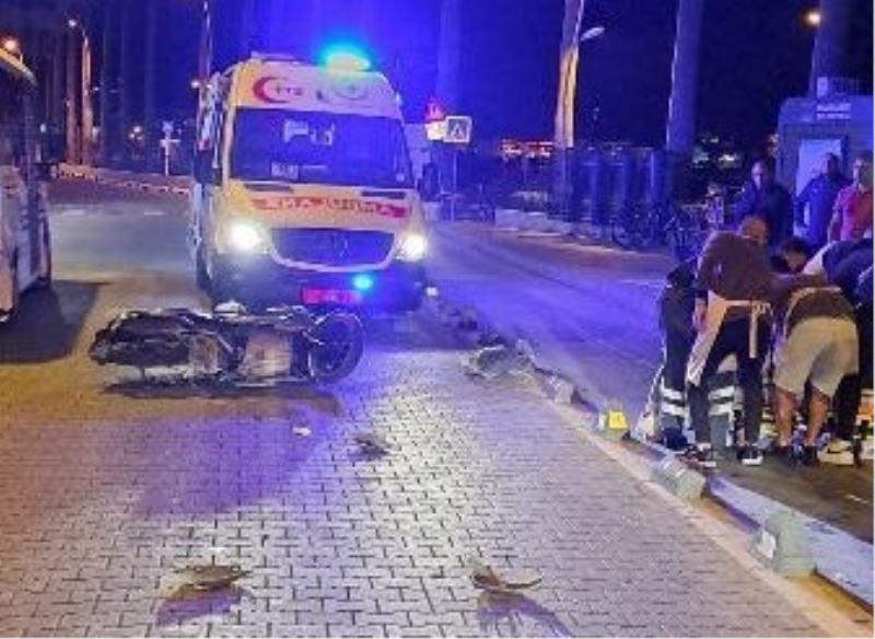 Marmaris’te motosiklet kazasında zabıta komiseri yaralandı
