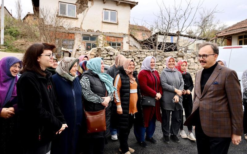 Vali Kızılkaya, Çakırpınar ve Çengeller köyünde İl Özel İdare’nin yatırımları incelendi
