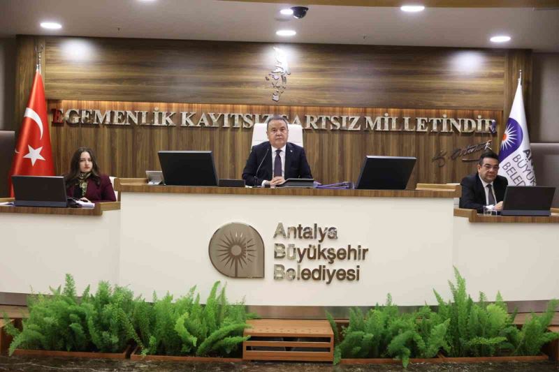 Antalya Büyükşehir’in 2023 bütçesi 8 milyar 250 milyon TL olarak kabul edildi
