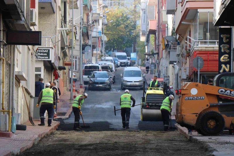 İlkadım’da bozuk yollara asfalt
