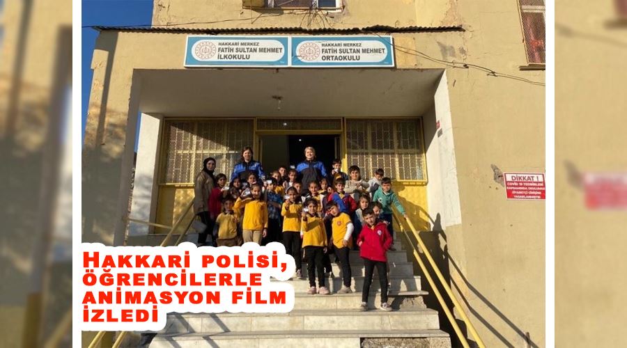 Hakkari polisi, öğrencilerle animasyon film izledi