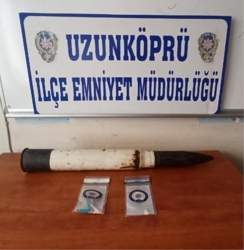 Edirne’de bir evde havan topu mermisi ve uyuşturucu ele geçirildi
