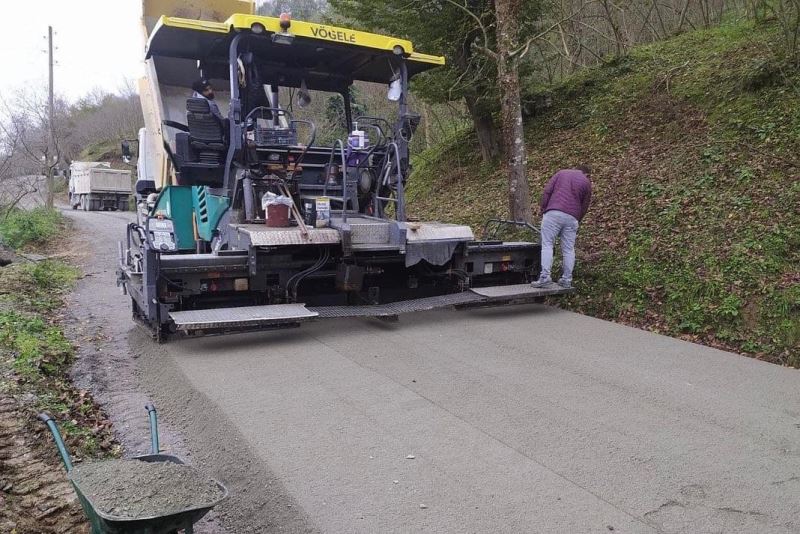 Düzce’de uygulanan beton yol örnek oluyor
