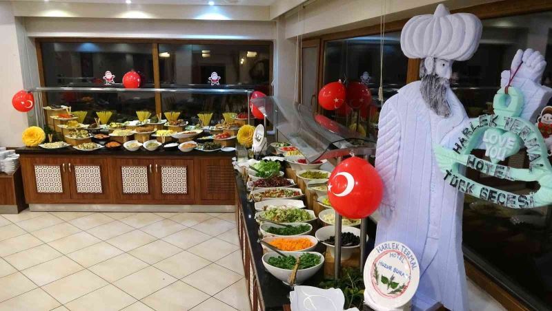 Harlek Termal Otel’de ’Türk gecesi ve yemekleri günü’ başladı
