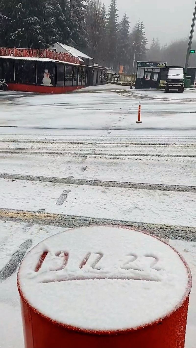 Kartepe’de kar yağışı başladı
