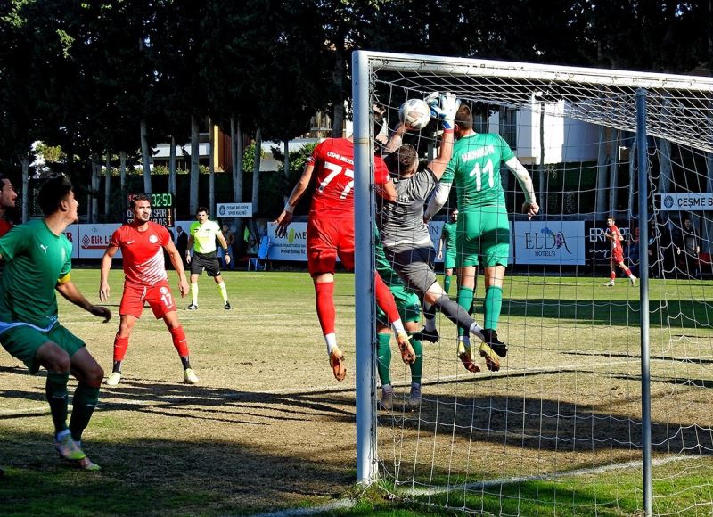 Çeşme Belediyespor, ligin ilk devresini 5-1 galibiyetle kapattı
