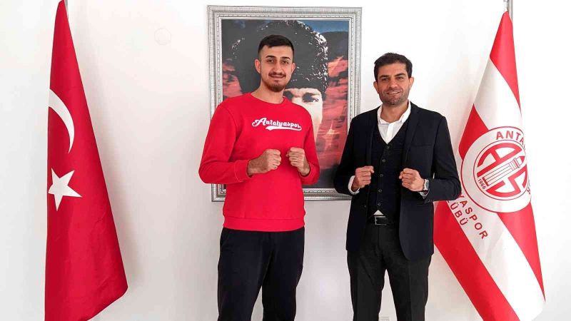 Mlli Tekvandocu Muhammet Recep Çetinkaya, Antalyaspor’da
