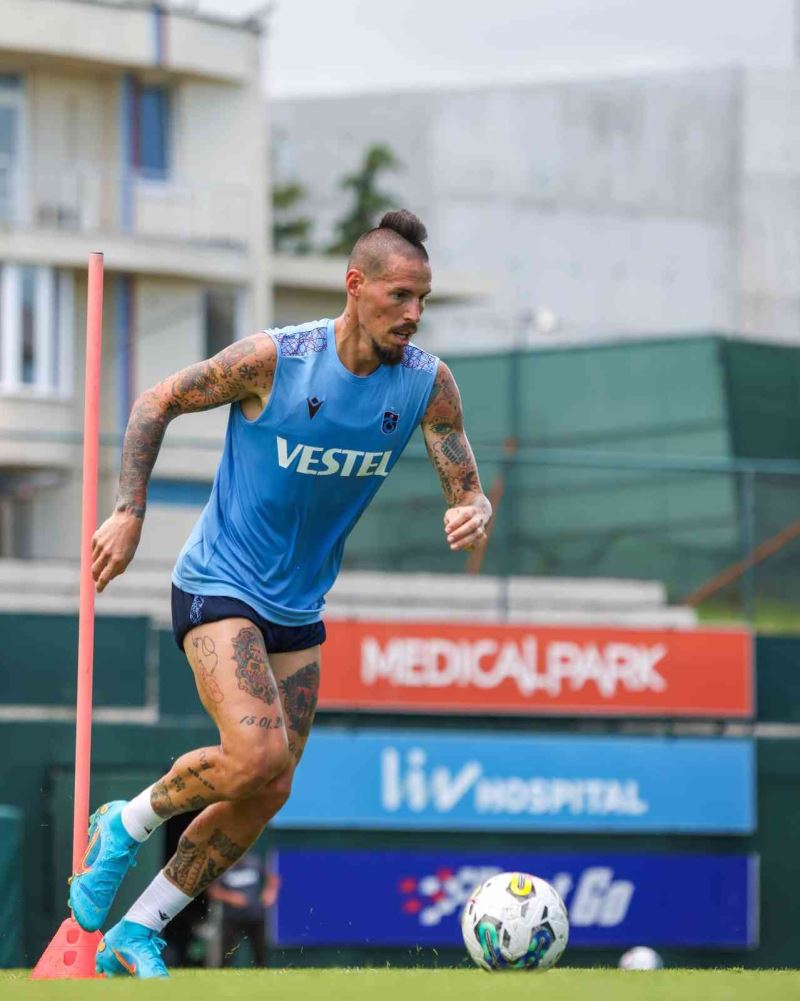 Trabzonspor’da Hamsik her alanda lider
