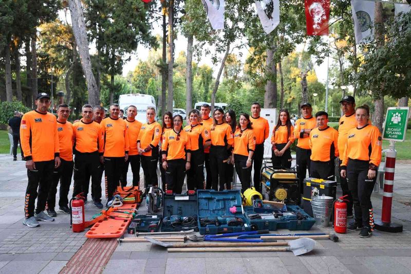 Buca Belediyesi İzmir’de AFAD akreditasyon belgesi alan ilk belediye oldu

