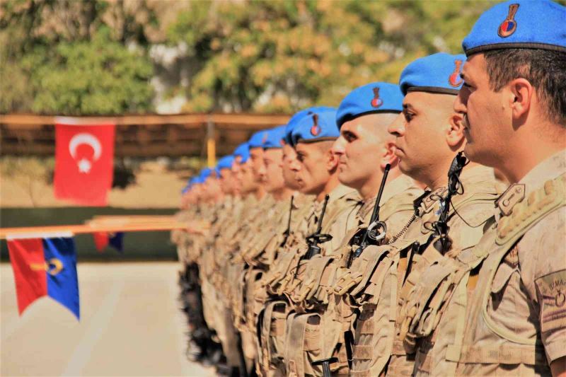 Gurur ve hüzün bir arada: Komandolar Suriye’ye uğurlandı
