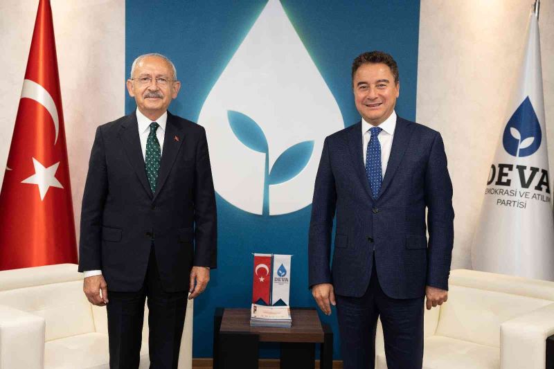 CHP lideri Kılıçdaroğlu DEVA Partisi Genel Başkanı Babacan ile görüştü
