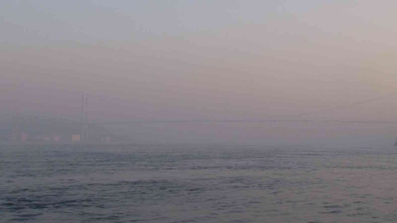 İstanbul Boğazı’nda sis

