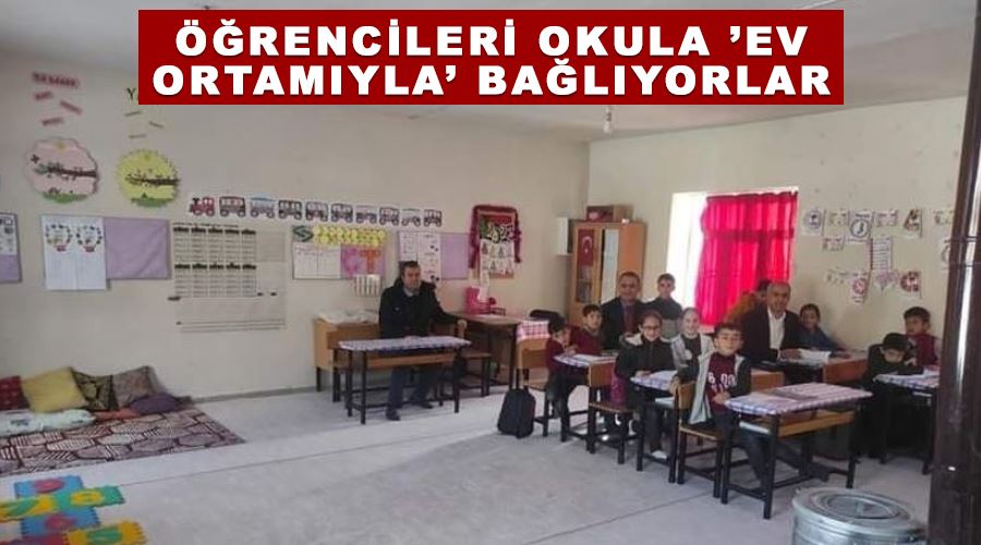 Öğrencileri okula ’Ev ortamıyla’ bağlıyorlar