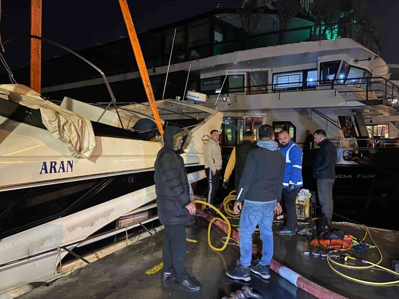 Bebek’te lüks tekne sulara gömüldü
