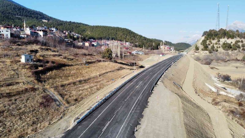 Pozantı-Çamardı karayolu ulaşıma açıldı
