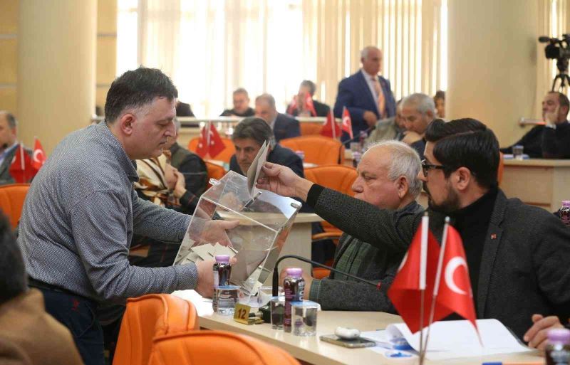 Kepez Belediyesi’nde  2023’ün ilk meclis toplantısı yapıldı
