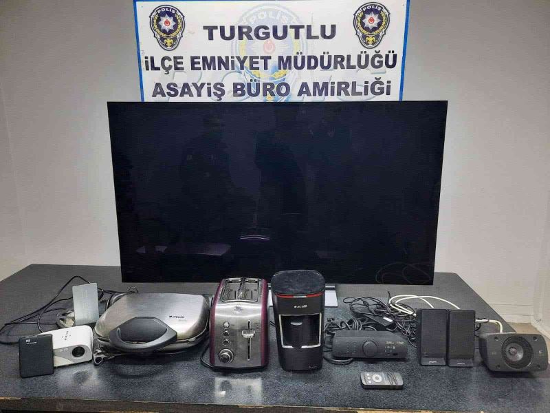 Turgutlu’da hırsızlık olaylarına karışan 5 kişi tutuklandı
