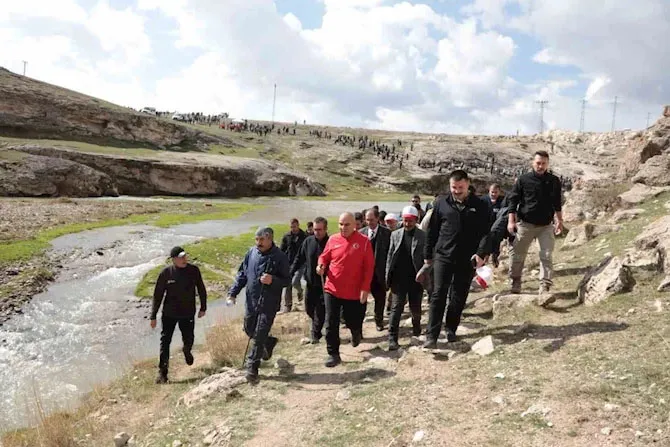 Ağrı’da “Diyadin Kanyonu Yürüyüşü” düzenlendi