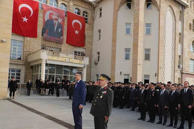 Hakkari’de 10 Kasım Atatürk’ü anma programı