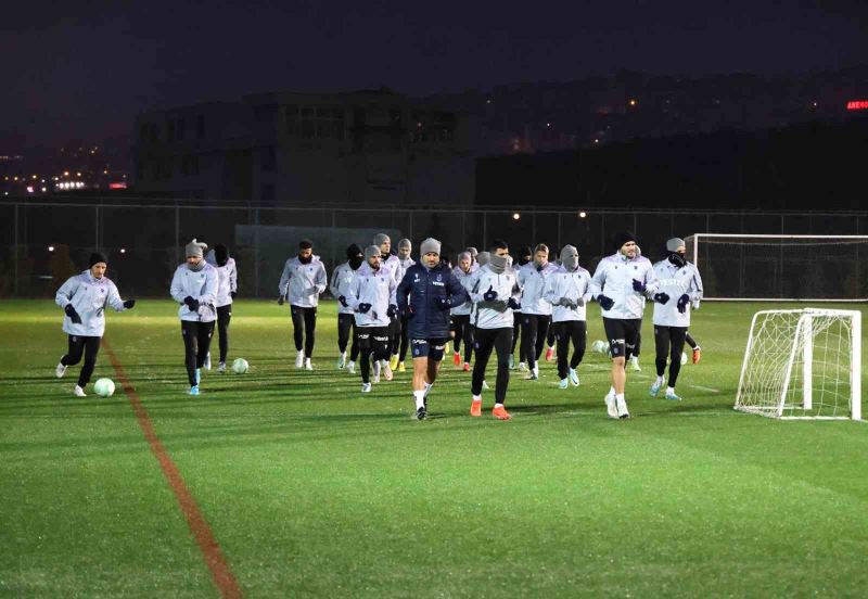 Trabzonspor, Basel maçı hazırlıklarına başladı
