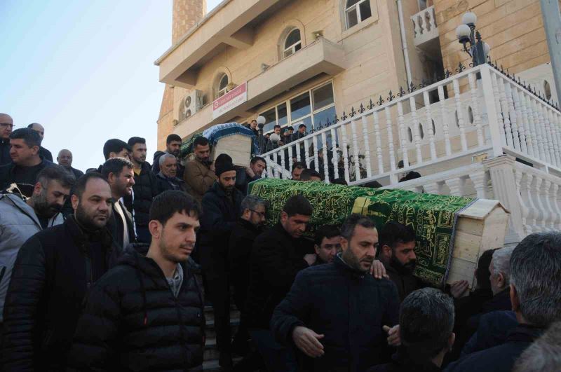 Hatay’da enkazdan çıkarılan Değer çifti Cizre’de toprağa verildi
