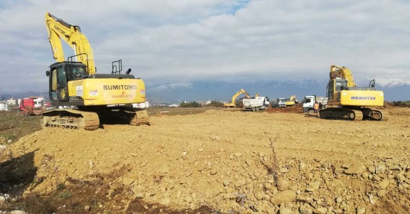 Başiskele Belediyesi Hatay’da yaraları sarıyor
