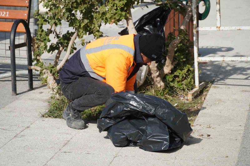 Iğdır belediyesi temizlik ekibi Samandağ’da
