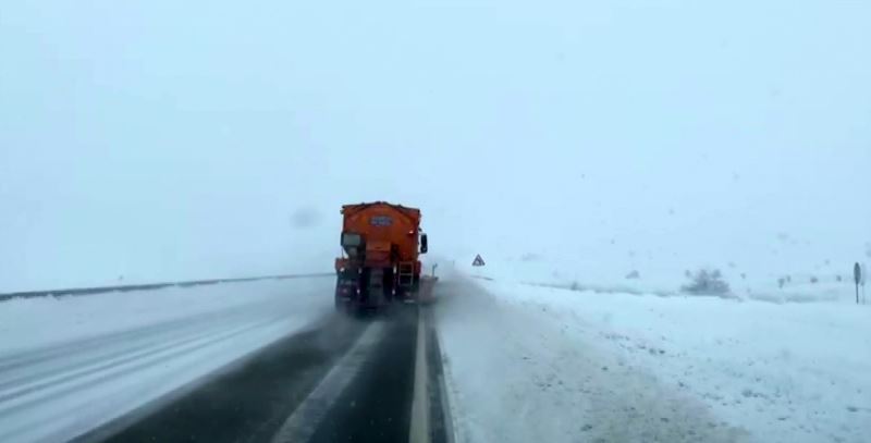 Tunceli’de zincirsiz tır geçişlerine izin verilmiyor
