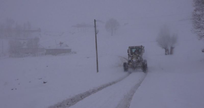 Muş’ta 297 köy yolu ulaşıma kapandı
