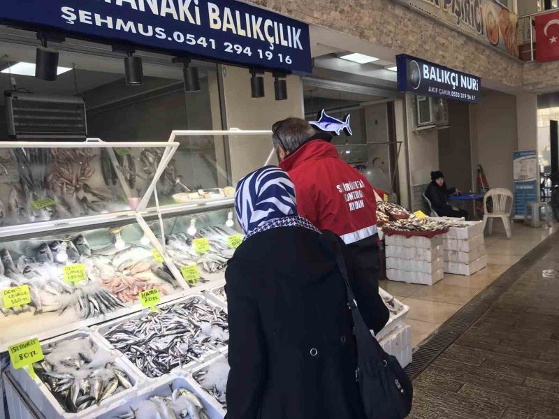 Didim’de balık satış noktaları denetlendi
