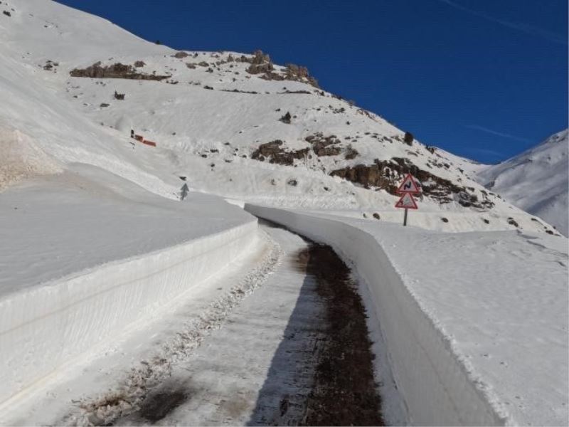 Şırnak’ta kar kalınlığı 1 metreyi geçti
